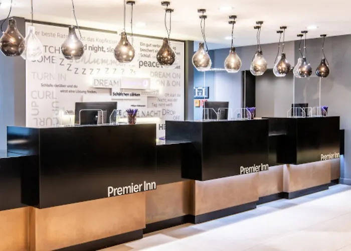 Отель Fourside 4*